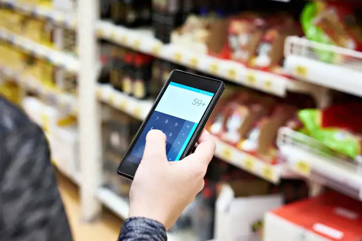 The inflation rate according to CPI was 0.9 percent in October